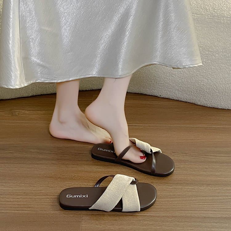 Skulpturel Slip-on med Snøre — billede 1