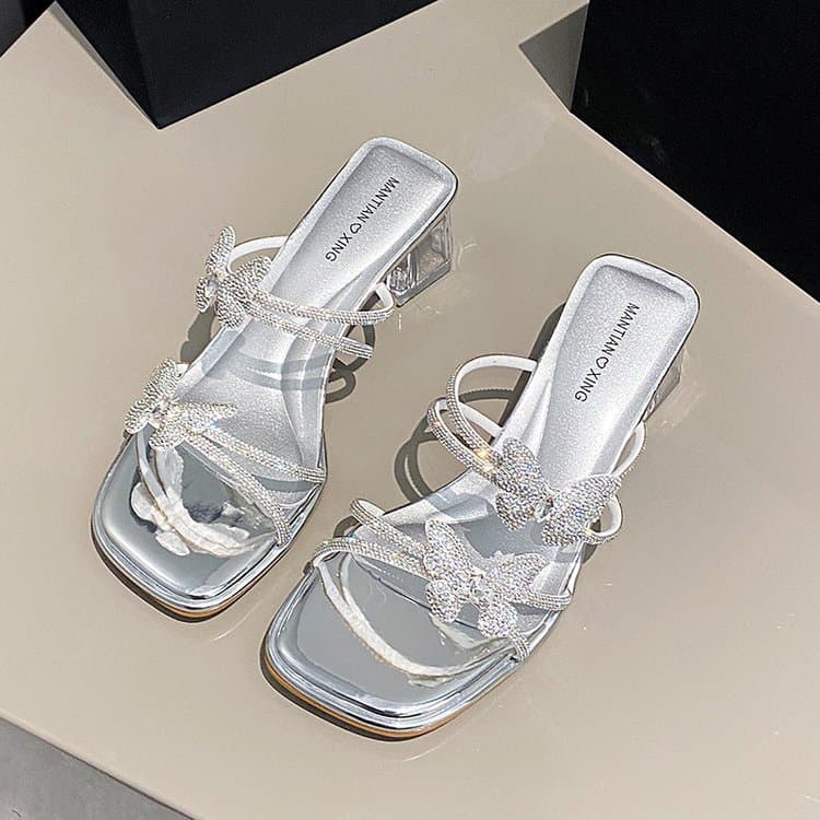 Minimalistisk Sandal — billede 1