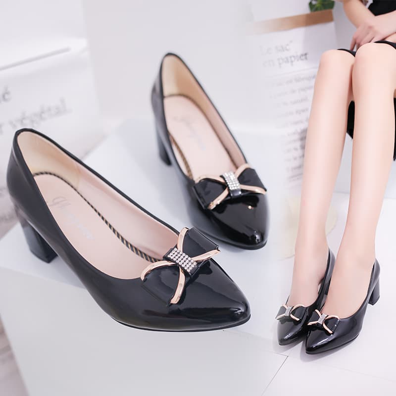 Skulpturel Sandal — billede 1