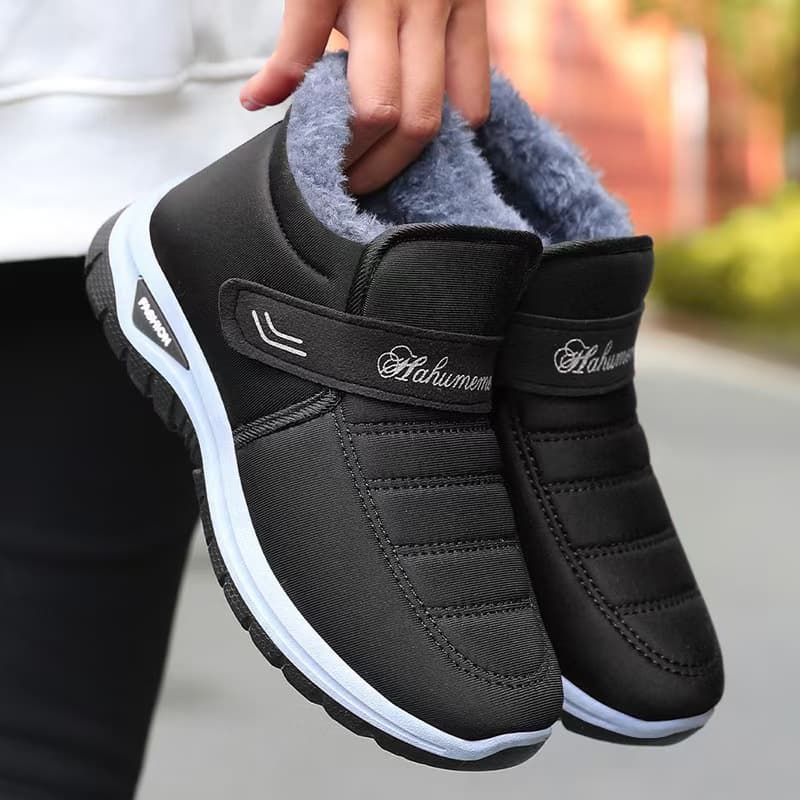 Komfortabel Slip-on med Kæde — billede 1
